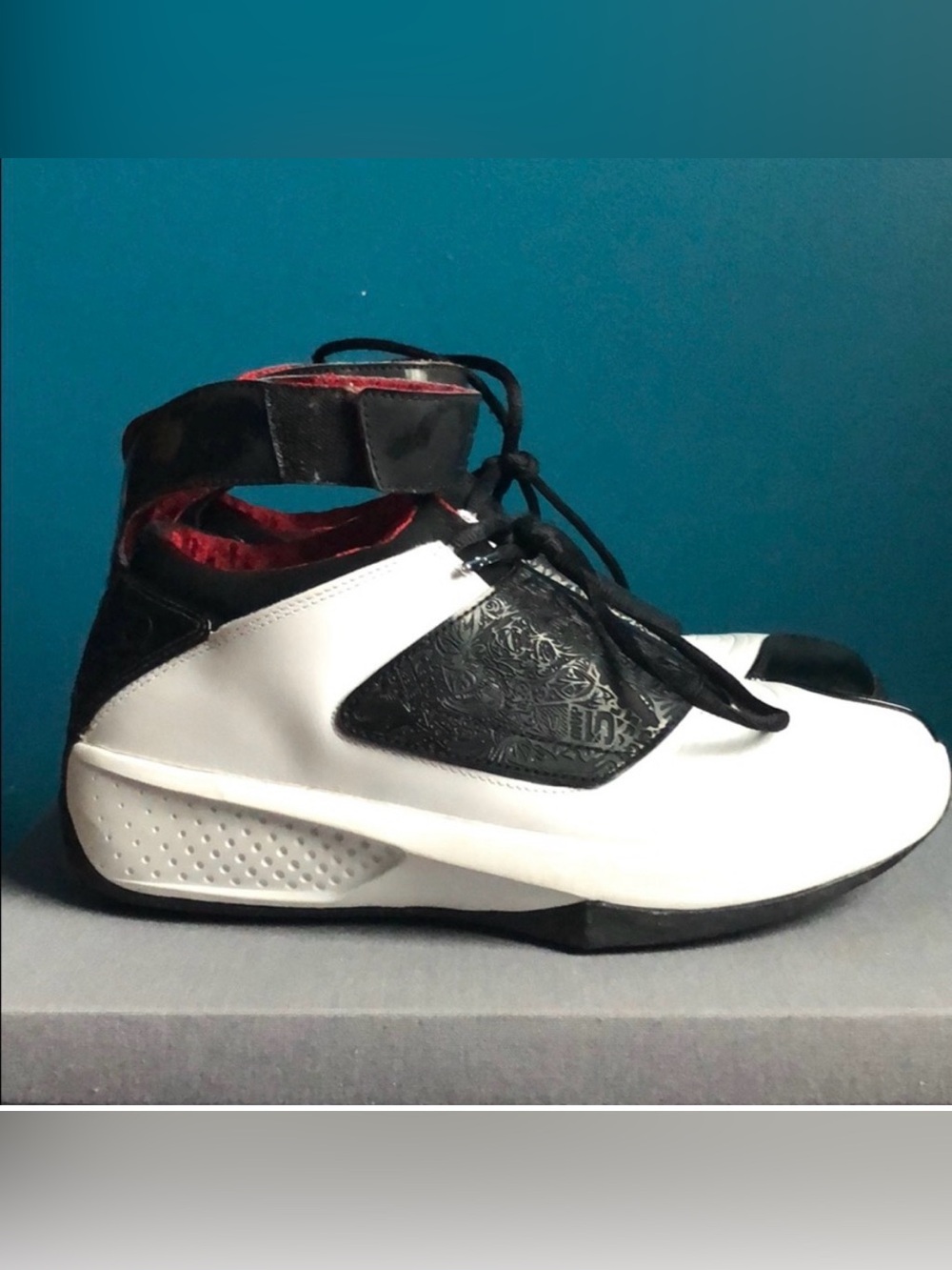 Air Jordan XX white black and varsity red